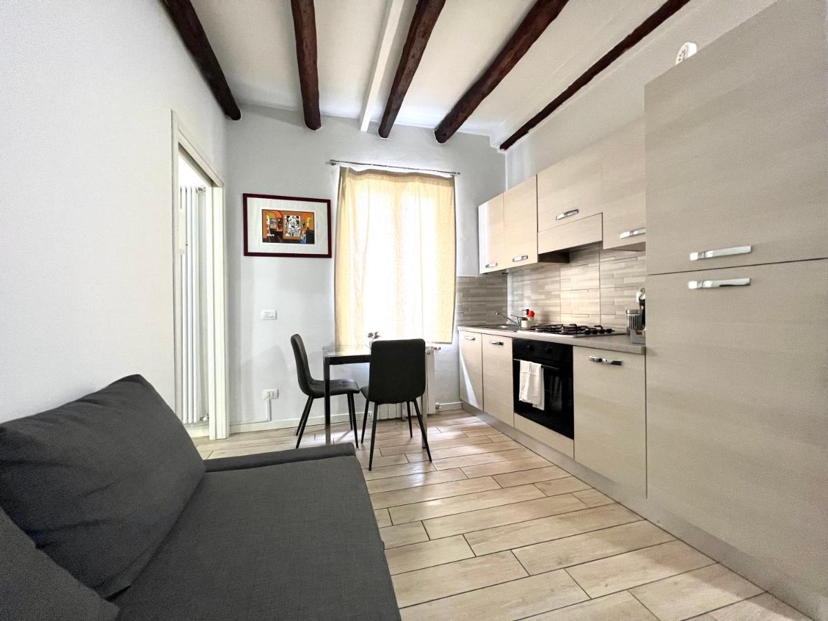 Beautiful View Navigli Apartment Milano Esterno foto